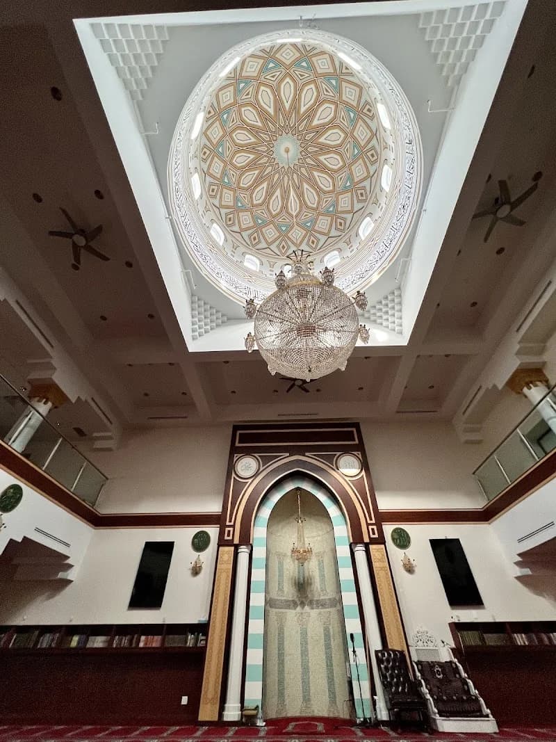 Madinah Masjid
