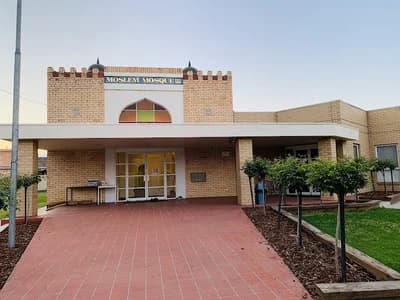Albanan Mosque