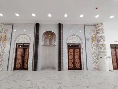 مسجد الثورة-المكي - El Mouradia