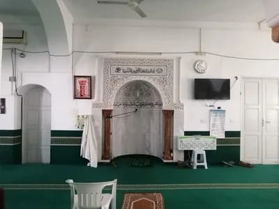 جامع المحبوبين - حي الهضاب