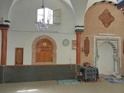 جامع الرحمة - حمام الأنف
