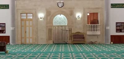 جامع عمر بن الخطاب "المندرة" - طبلبة