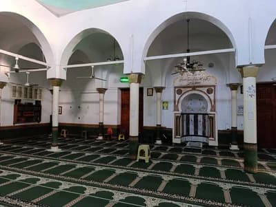 جامع عمر بن الخطاب - العمران