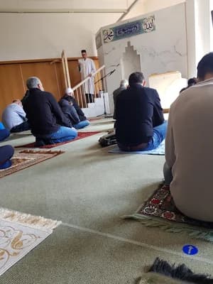 Kücknitz Kuba Camii