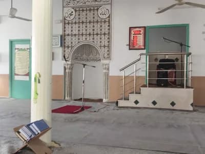 جامع النور-الفرش