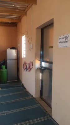 Luka Model Jamat Khana
