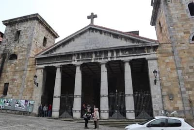 Mezquita De Bermeo. مسجد الخير