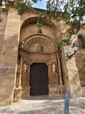 Mezquita En Sala De Las Infantes