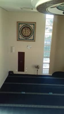 Musjidun Nasr,Queensburgh