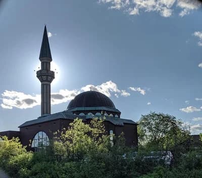 Ottawa Main Mosque (Oma)
