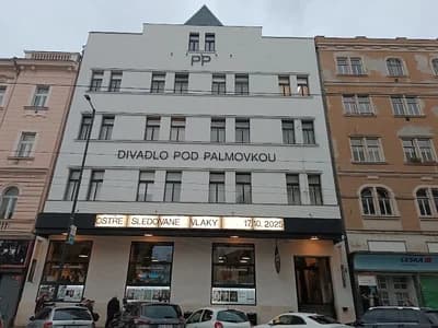 Podplukovníkova Máma Fanclub