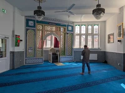Wellingborough Mosque - Islah Ul Muslimeen