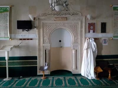 زاوية عرقف - مساكن