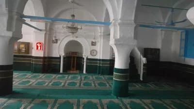 جامع أبي عبيدة عامر بن الجراح تركي