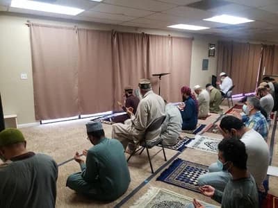 Faizan-E-Madinah (Corona) Masjid