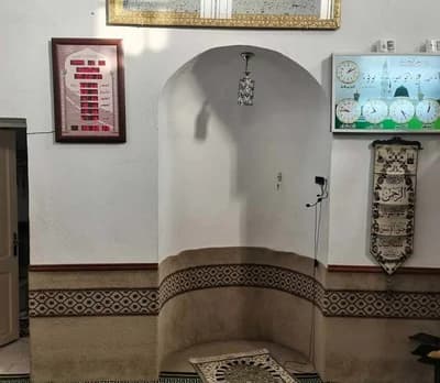 جامع عمر الفاروق بالزهروني - تونس