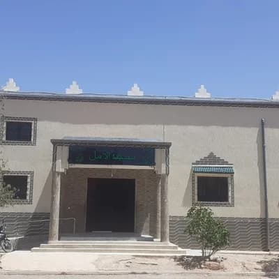 مسجد الامل - قلعة مكونة