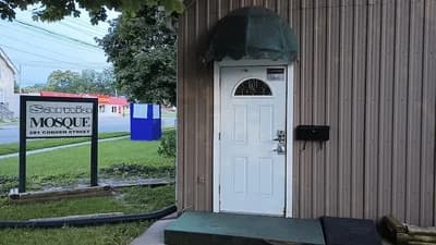 Sarnia Masjid